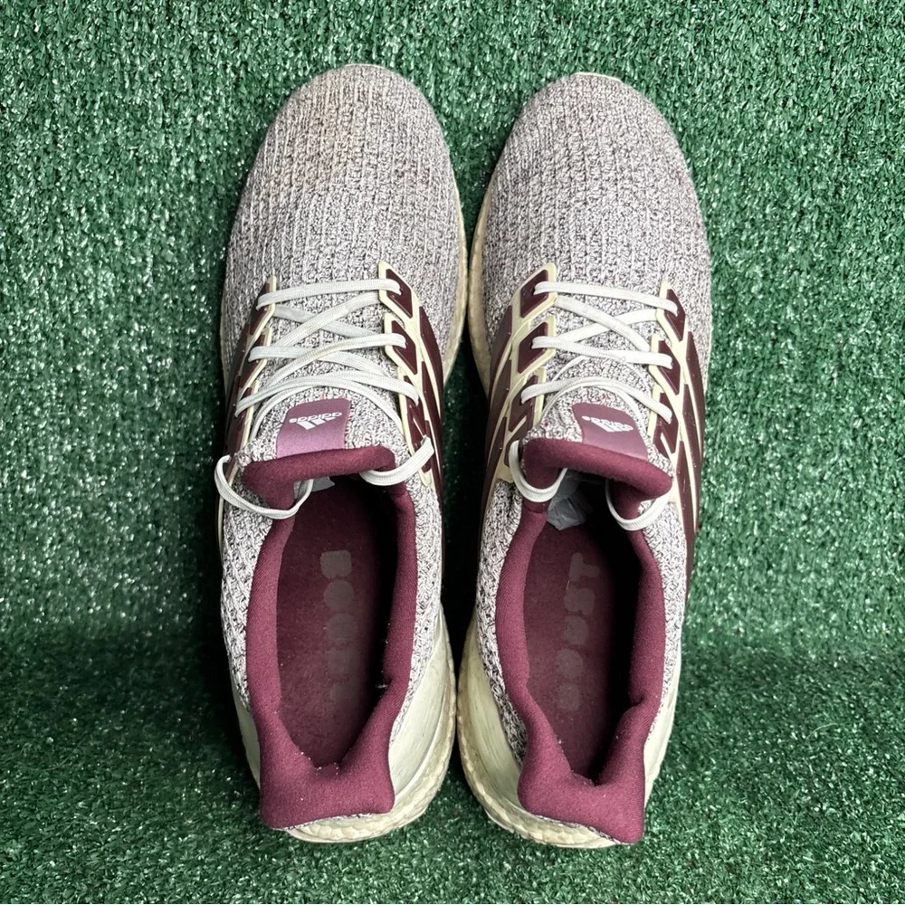 adidas Ultra Boost 4.0 Cloud White Maroo EE3705 Men’s Size 15‎